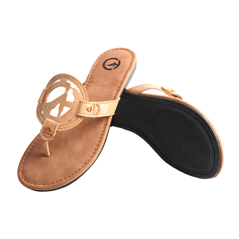CHSHOER Summer New Style Slip-on Slippers Women's Casual All-match Flat Bottom Comfortable Beach Outdoor Simple Cool Sandals